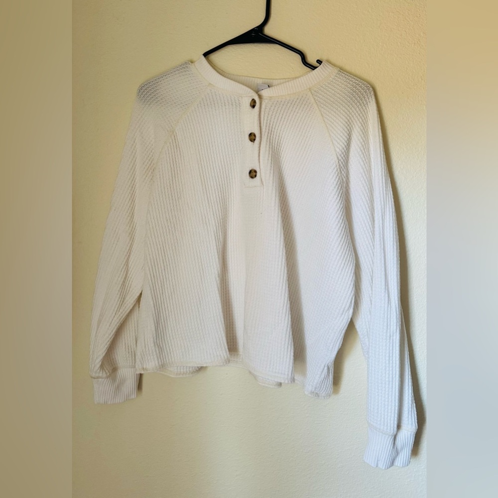 Old Navy Women's White Button-Up Thermal Waffle Knit Sleep Top | Medium